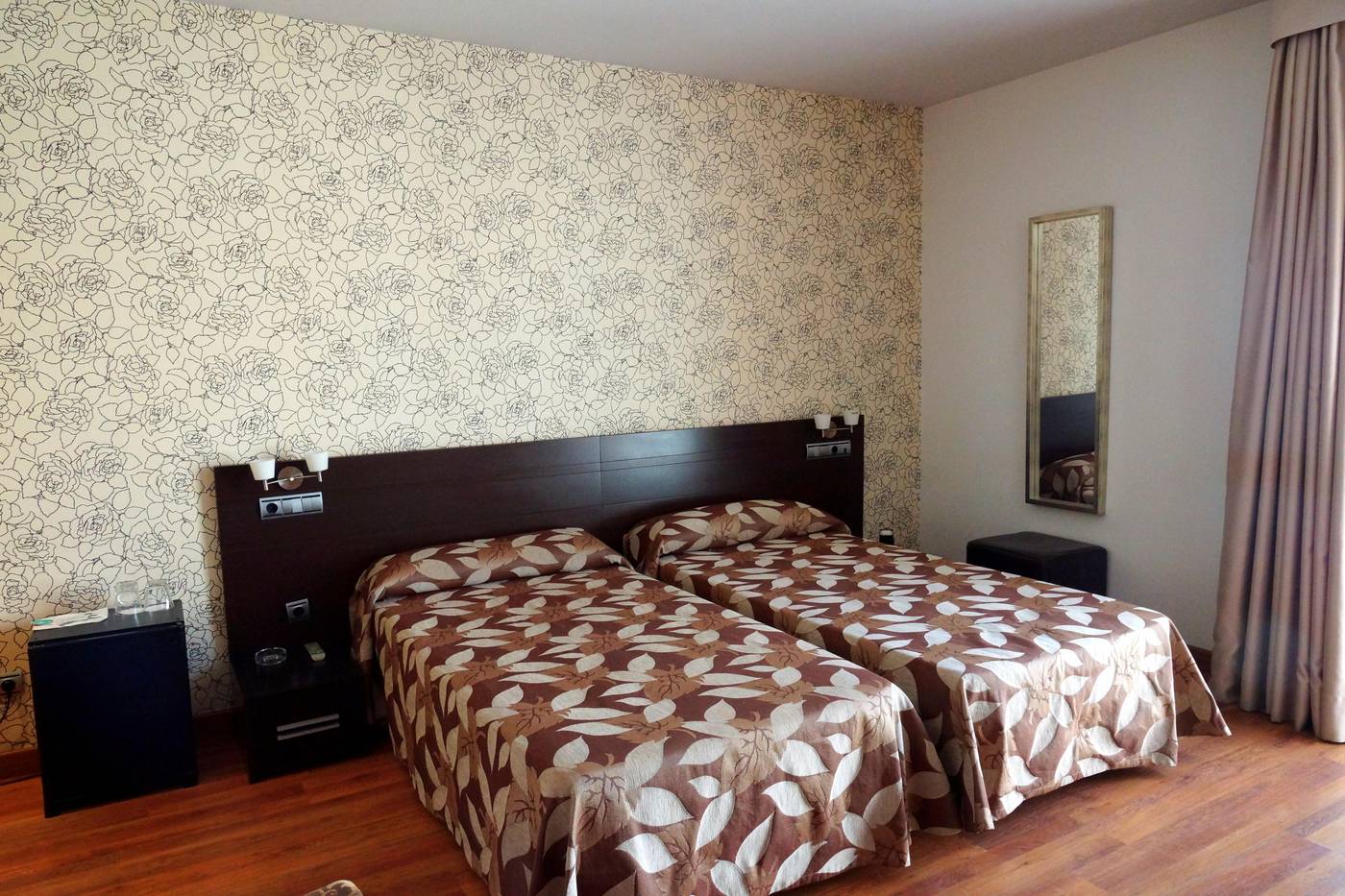 Don-Agustin-Room-8