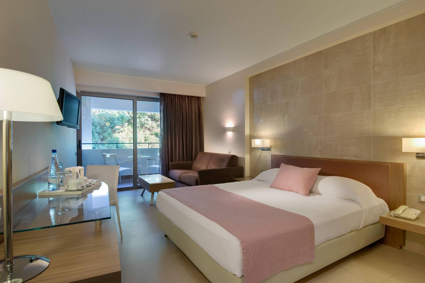 Olympic-Palace-Resort-Hotel---Convention-Center-Room-35