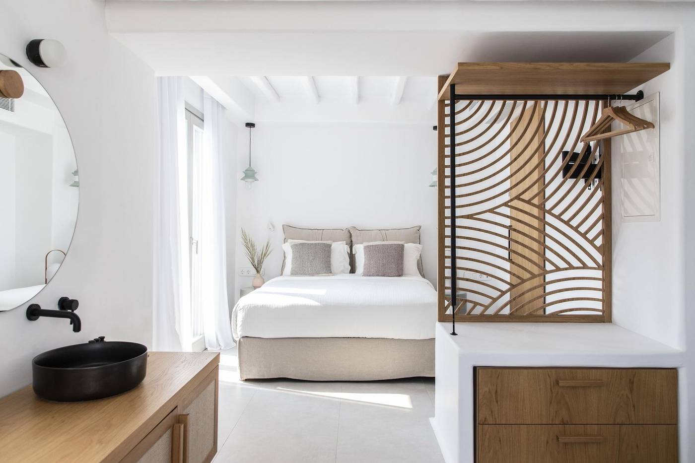 Adorno-Suites-Mykonos-Room-58