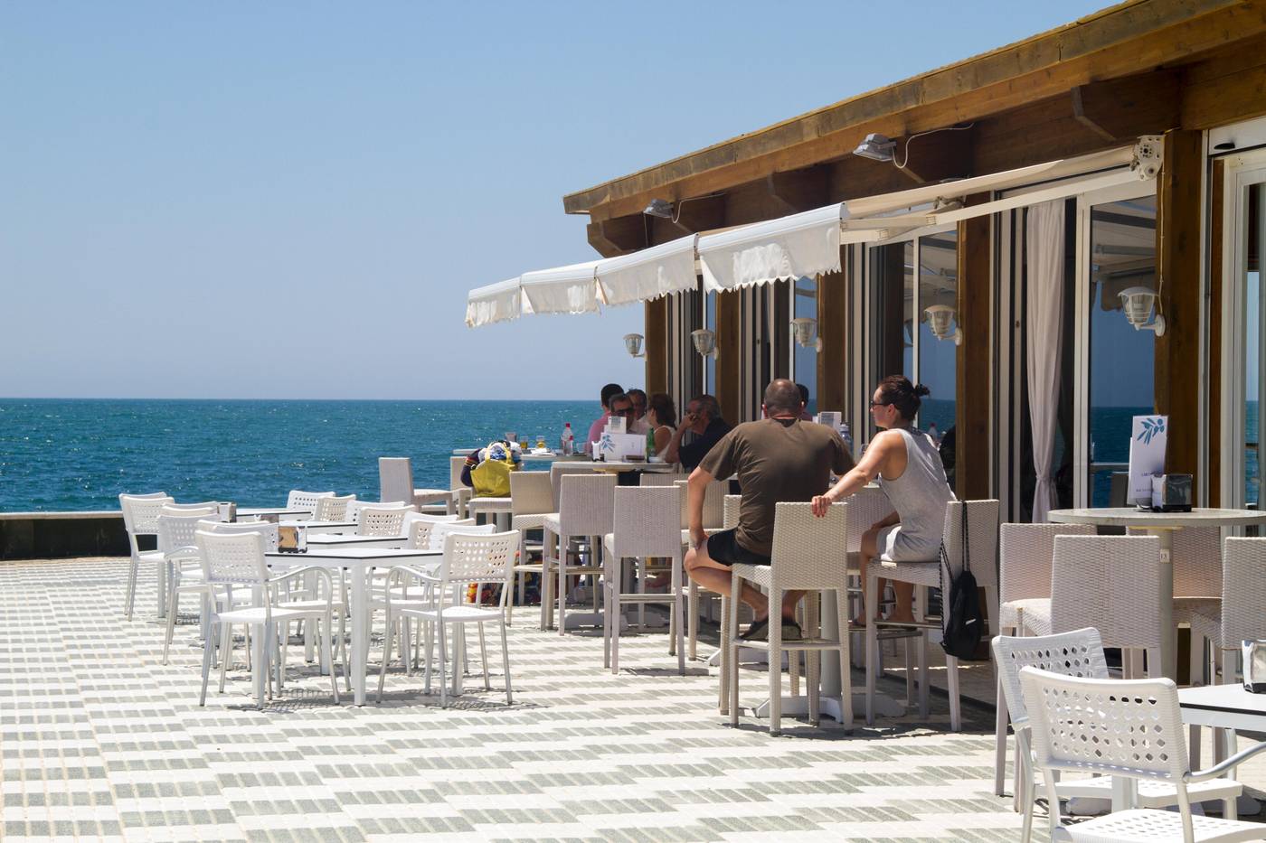 Playa-de-la-Luz-Restaurant-62