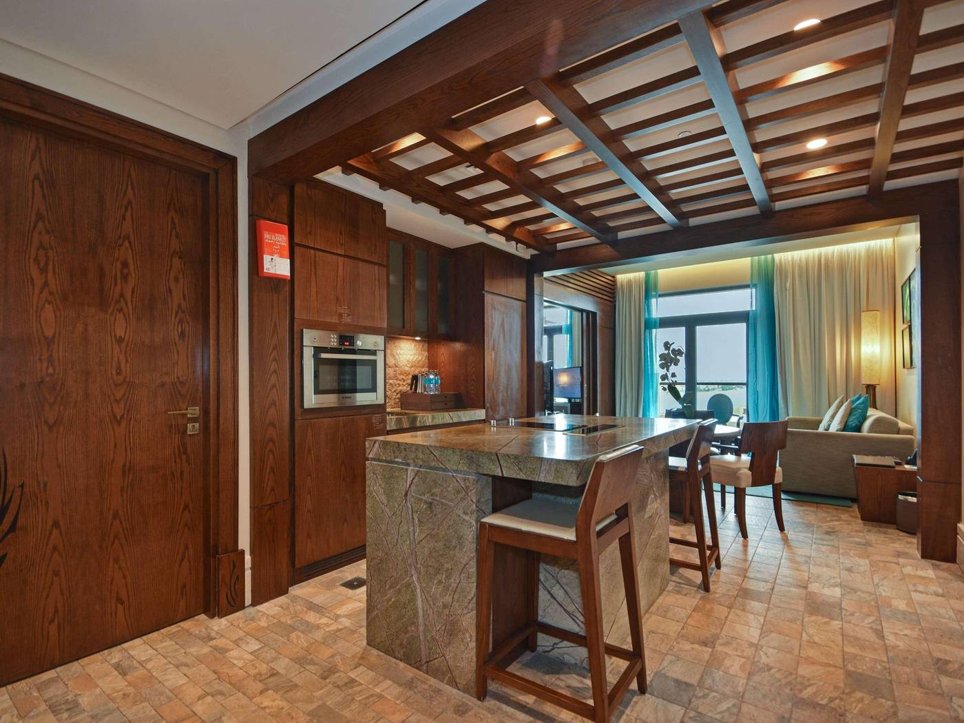 Sofitel-Dubai-The-Palm-Room-40