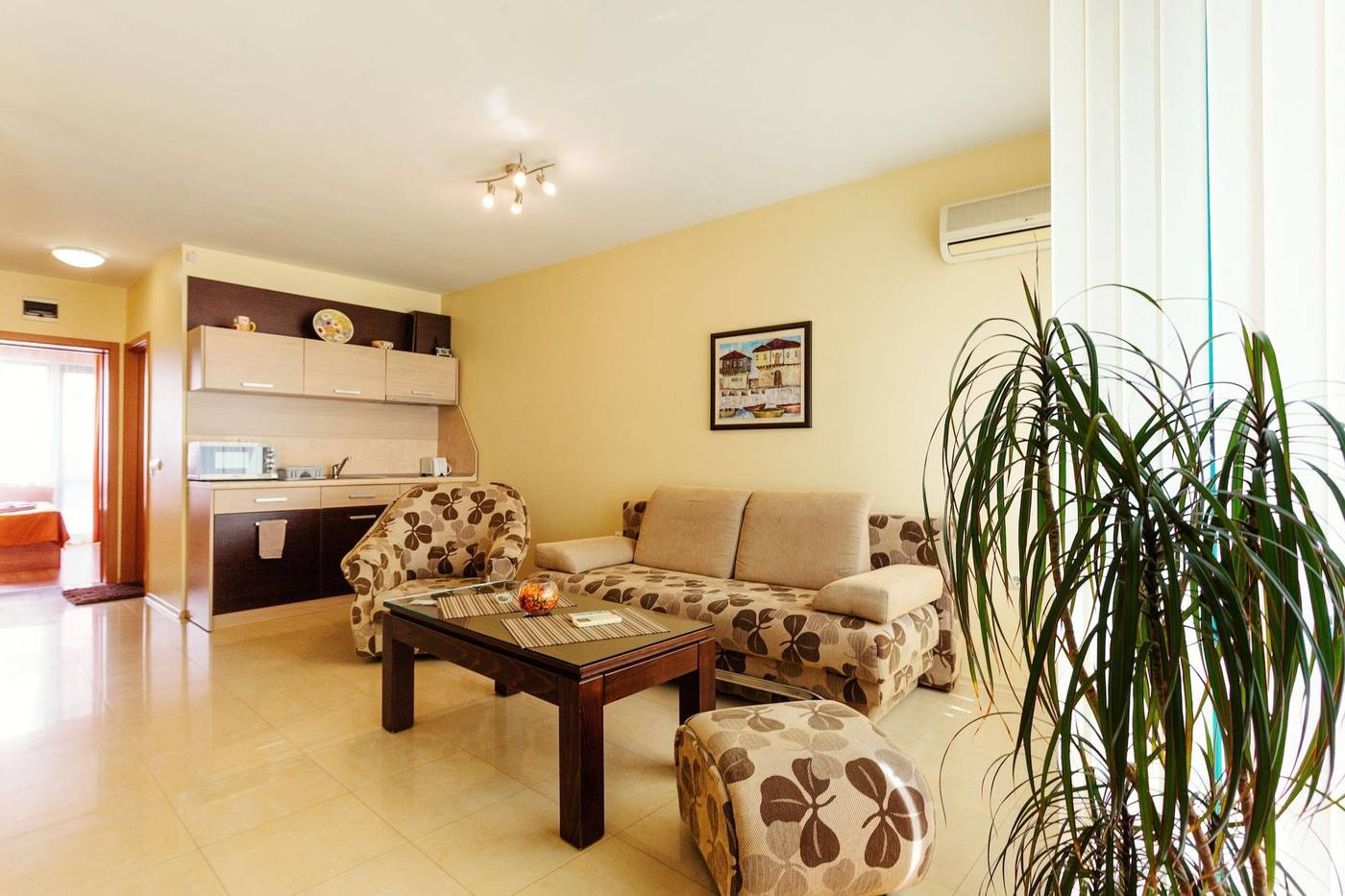 Bright House-Bulgaria-PLOVDIV -Room-8