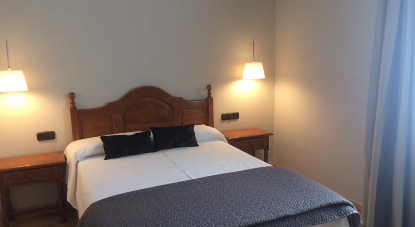 Picos de Europa-Spain-ARENAS DE CABRALES-Room-6