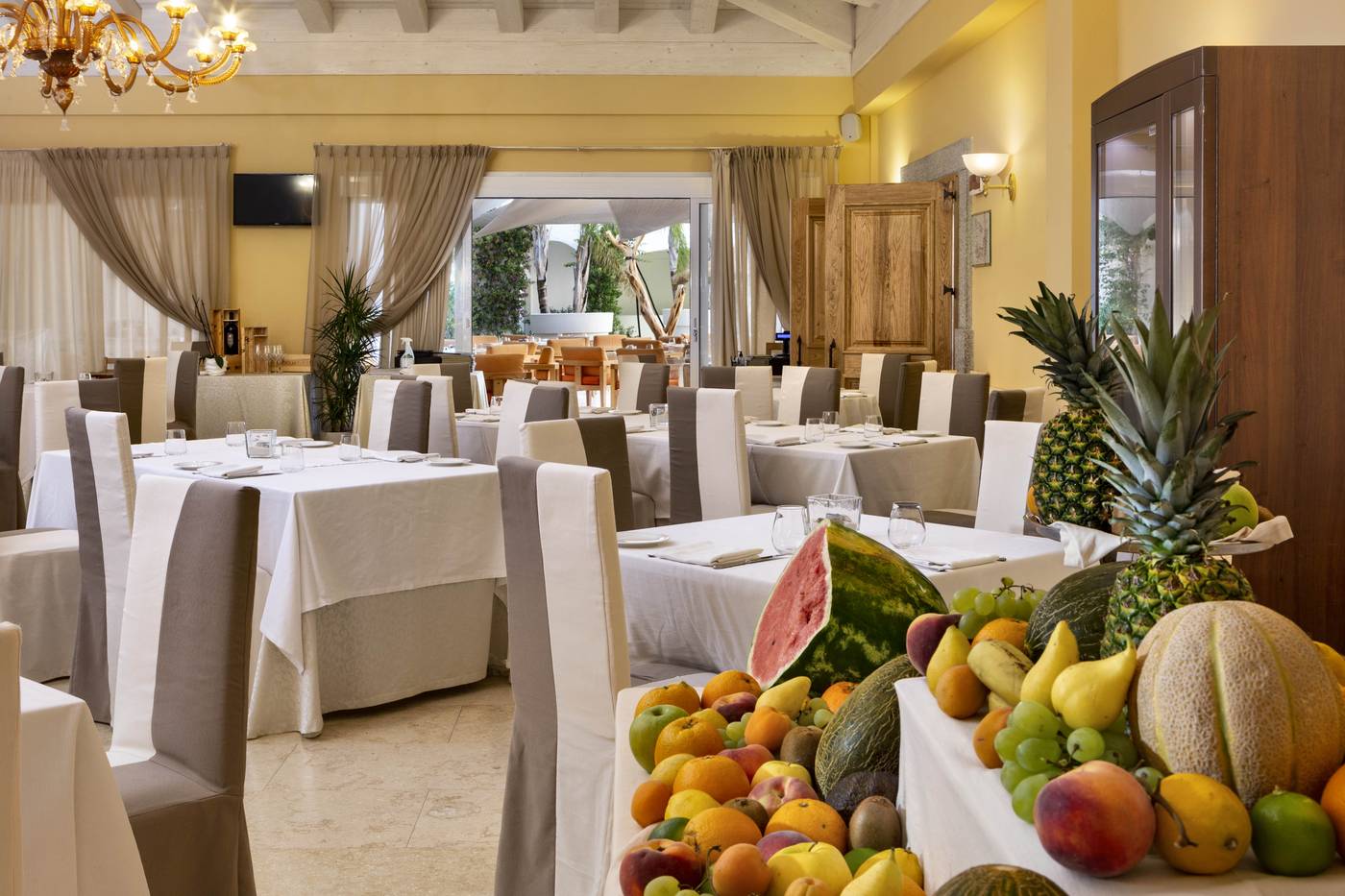 Grand-Hotel-Cannigione-Restaurant-34