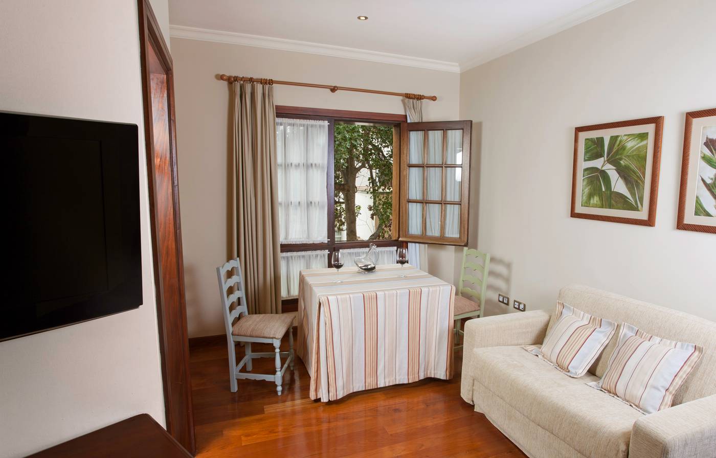 Laguna-Nivaria-Hotel---Spa-Room-19