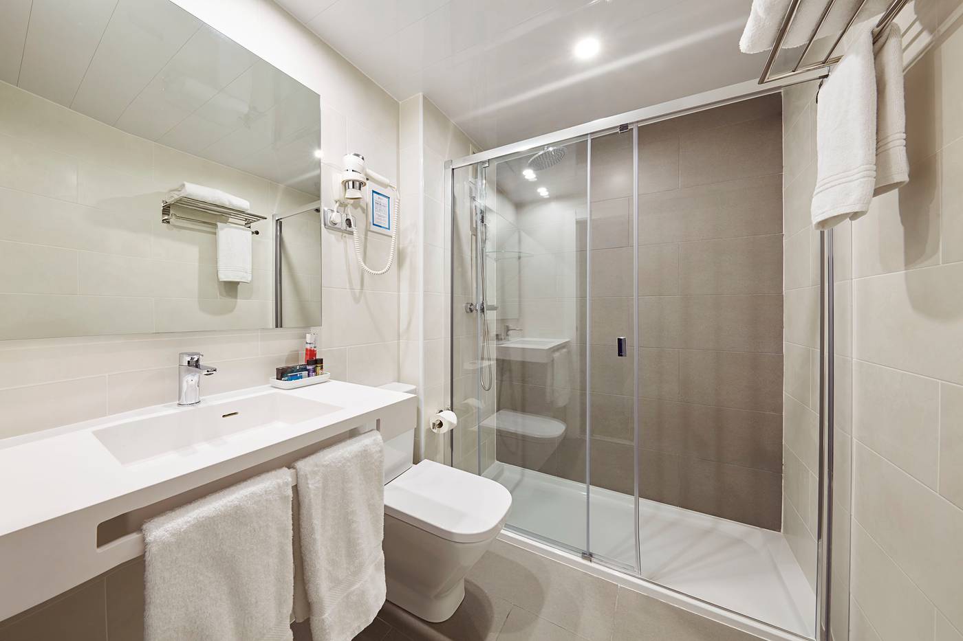 Barcelona Century Hotel-Spain-BARCELONA-General view-8