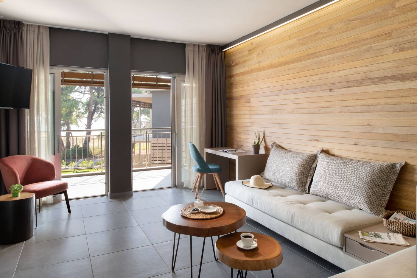 Blue-Dolphin-Room-34