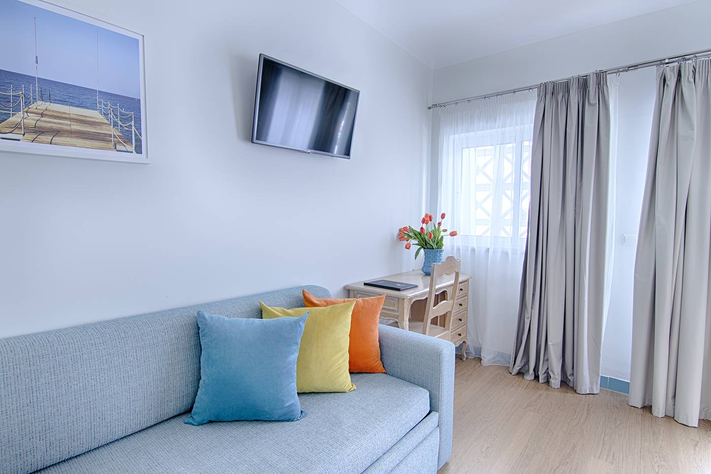 Luna-Miramar-Room-50