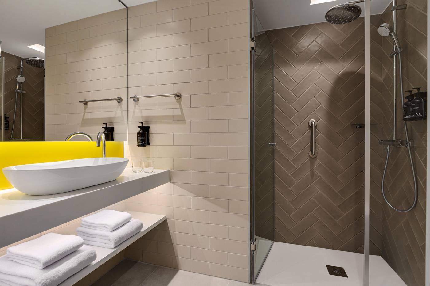 Holiday-Inn-Express-Evora-Room-21