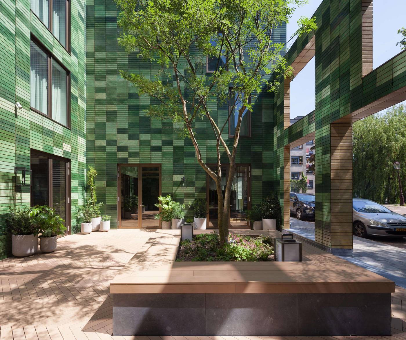 Hyatt-Regency-Amsterdam-General-view-1