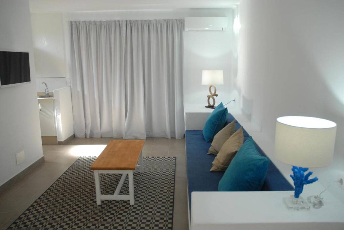 Neptuno-Suites---Adult-Only-Room-18