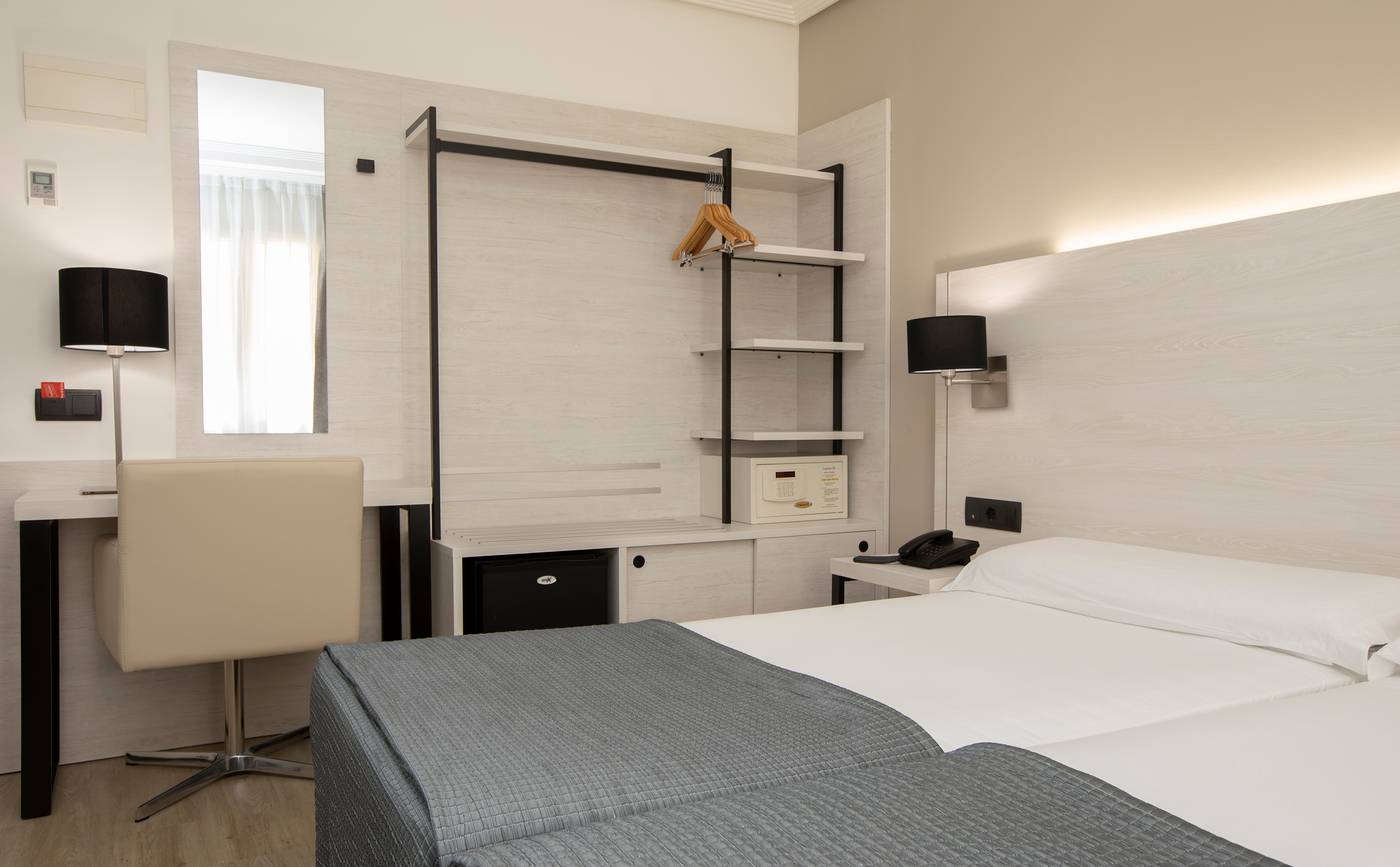 Porcel-Ganivet-Room-22