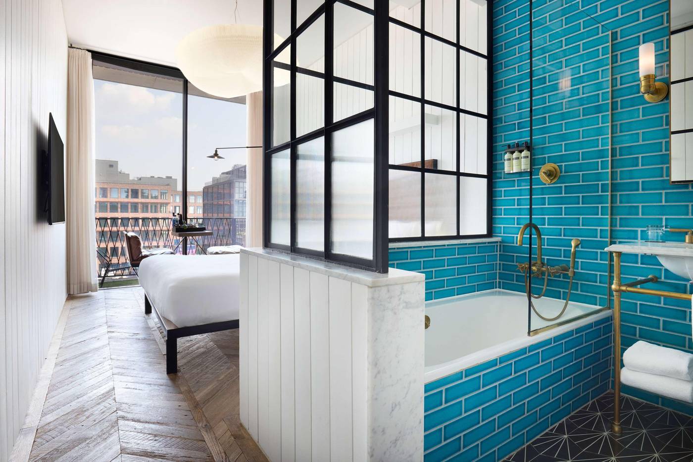 Arlo-Williamsburg-Room-7