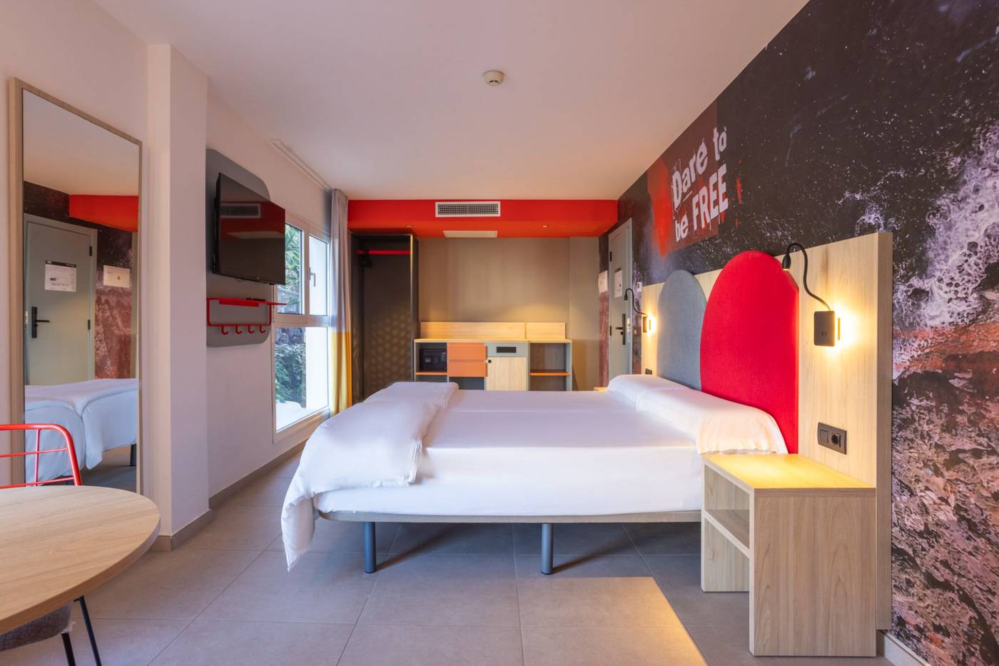 Sholeo-Lodges-Los-Gigantes---Adults-Recommended-Room-28