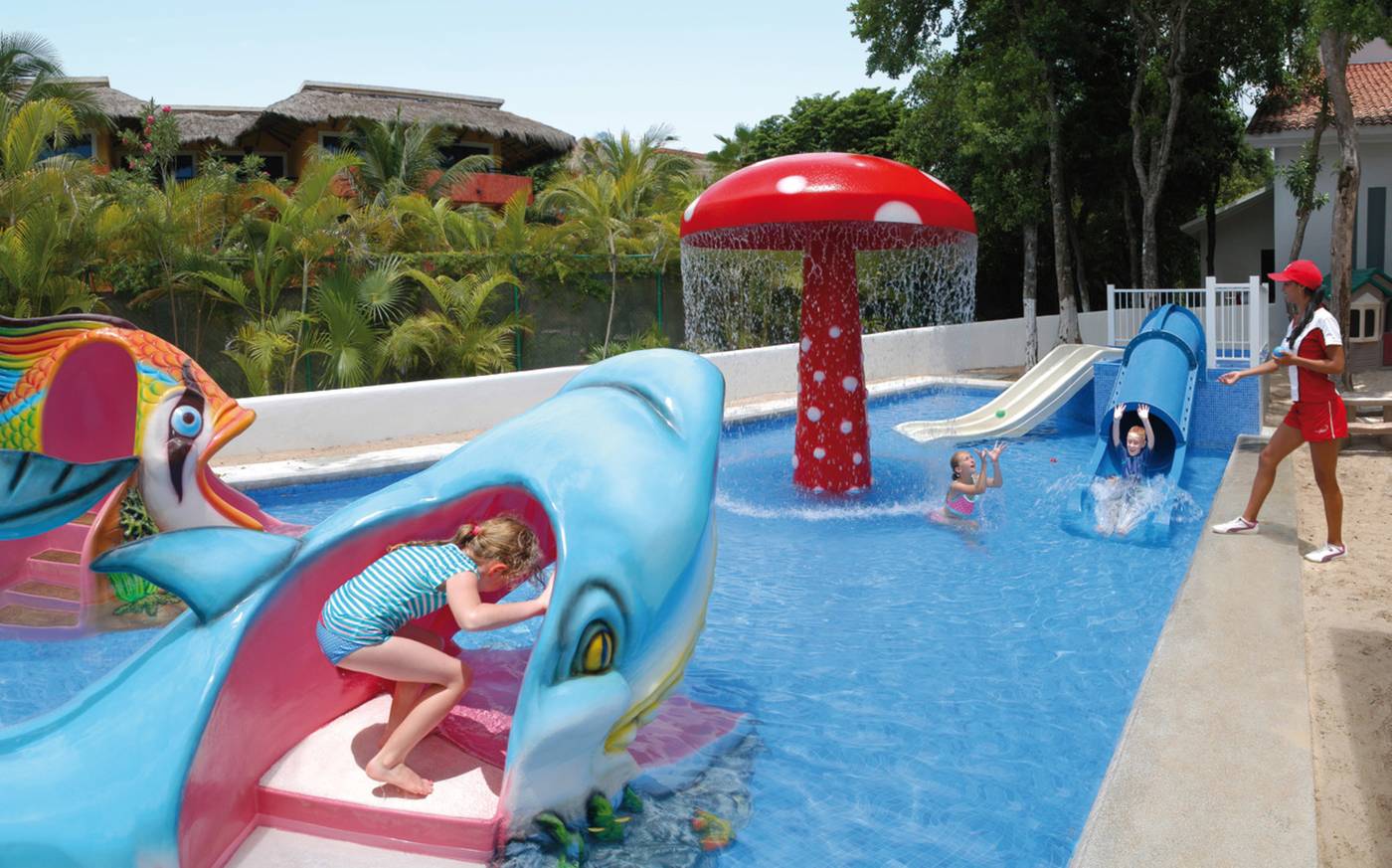 Riu-Yucatan-All-Inclusive-Sports-and-Entertainment-43
