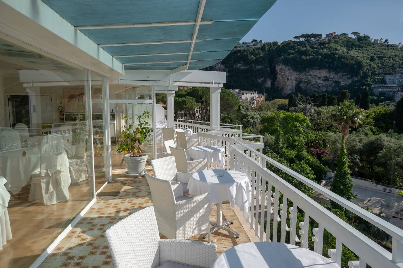Hotel-Regina-Sorrento-Conferences-17