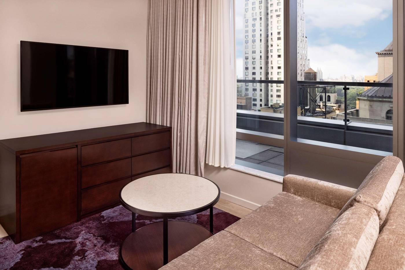 Hilton-Club-West-57th-Street-New-York-Room-20