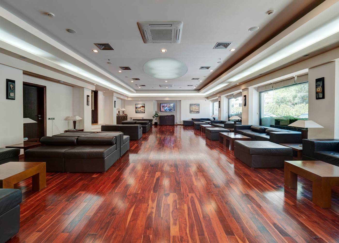 Monte-Casa-Spa-Wellness-de-Luxe-Lobby-52