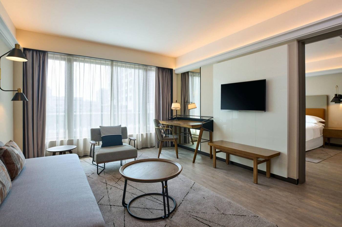 Sheraton-Hong-Kong-Hotel---Towers-Room-35