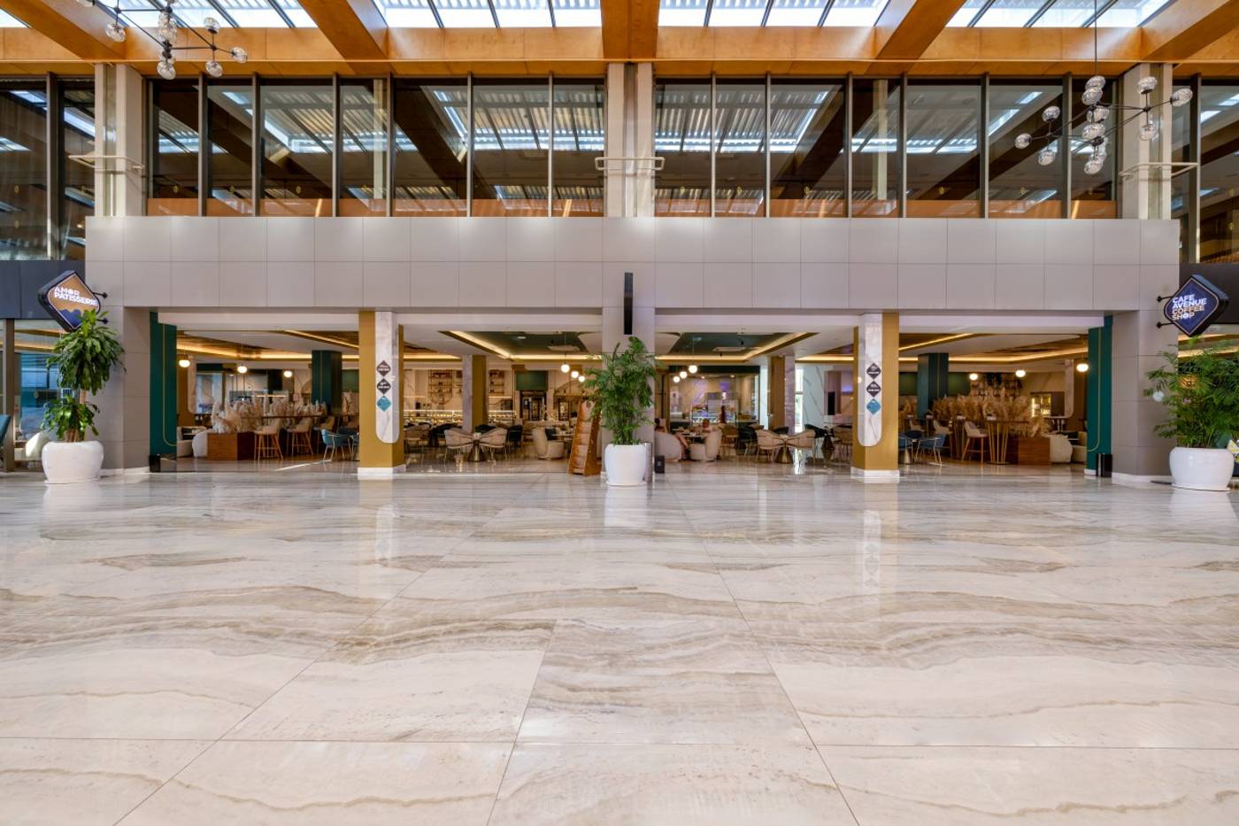 Nirvana Cosmopolitan