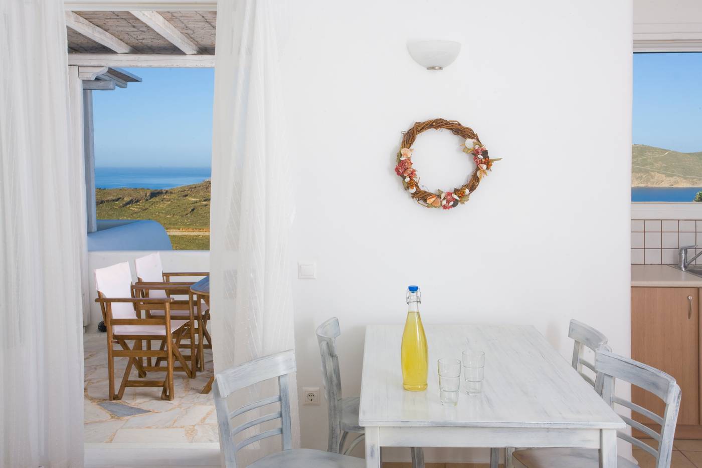 Yakinthos-Residence-Room-47