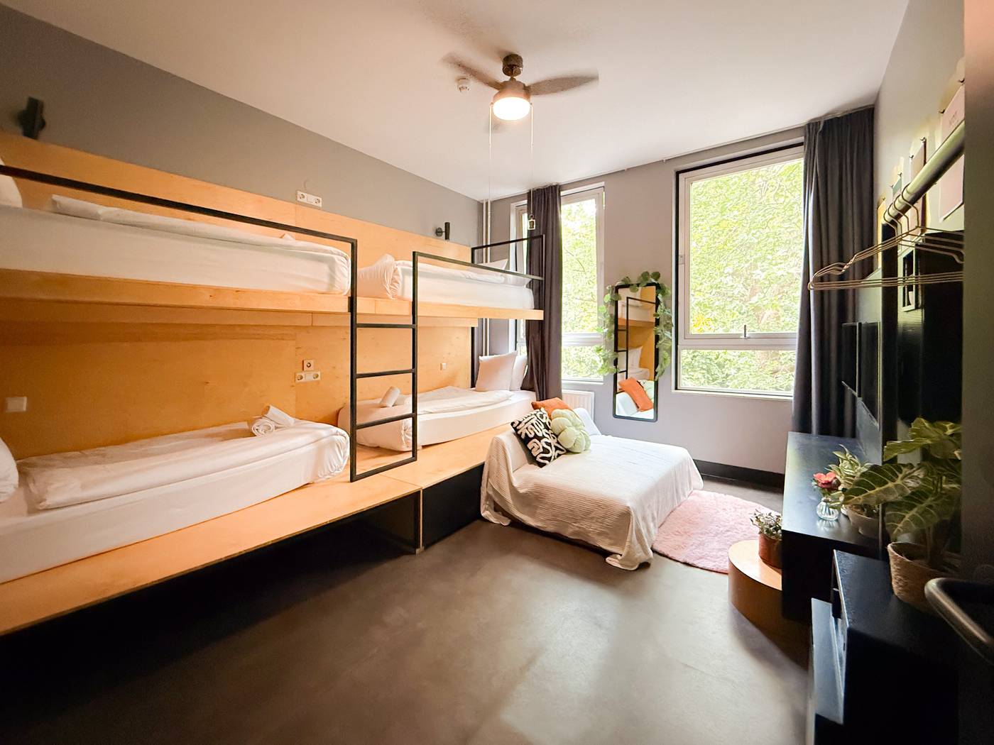 The-Arcade-Hotel-Room-15