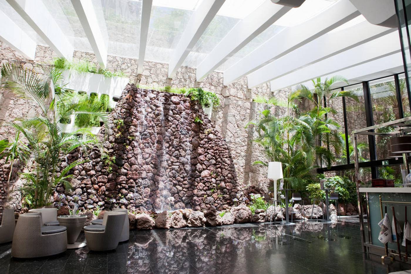 Gloria-Palace-San-Agustin-Lobby-24