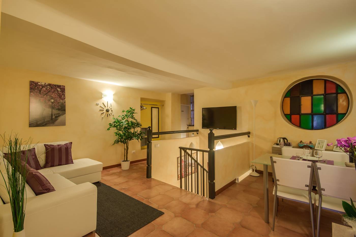 Rome-Kings-Suite-Room-2