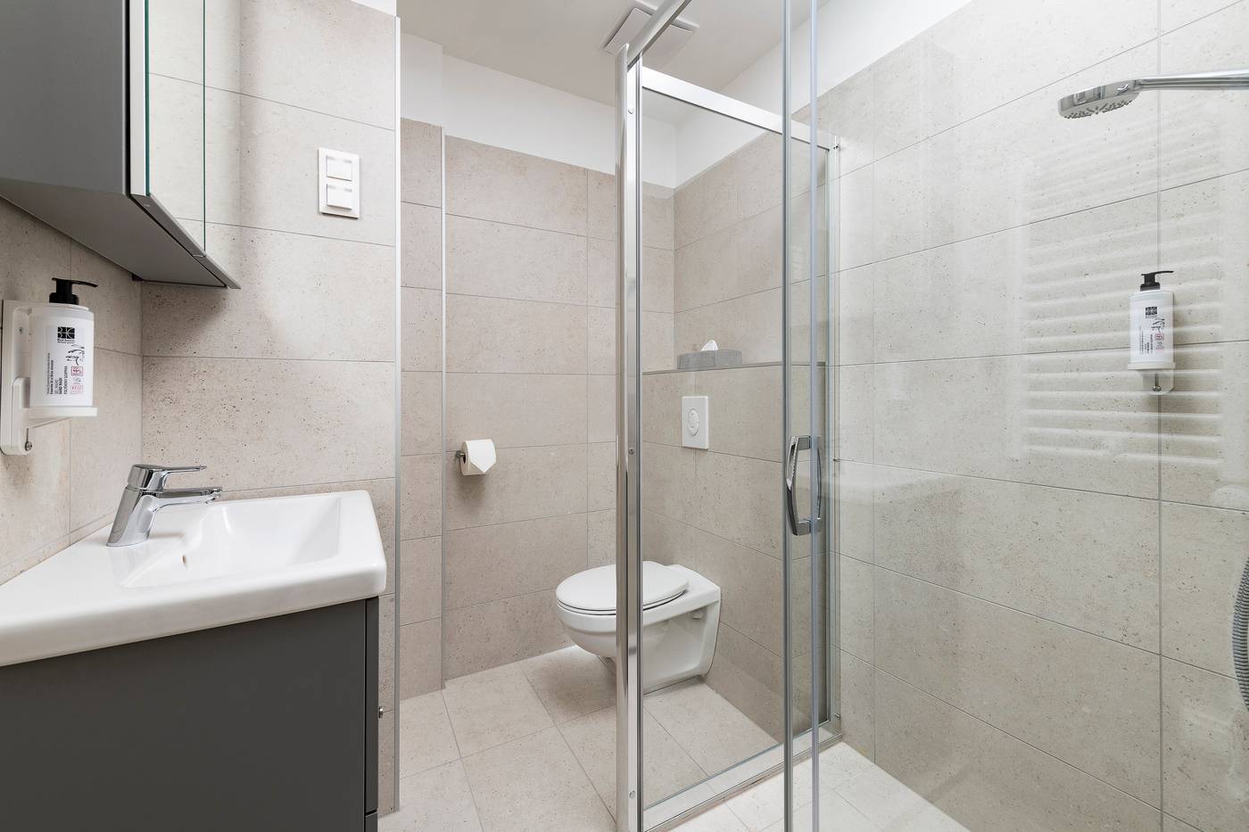 Bo18-Superior-Hotel-Room-42