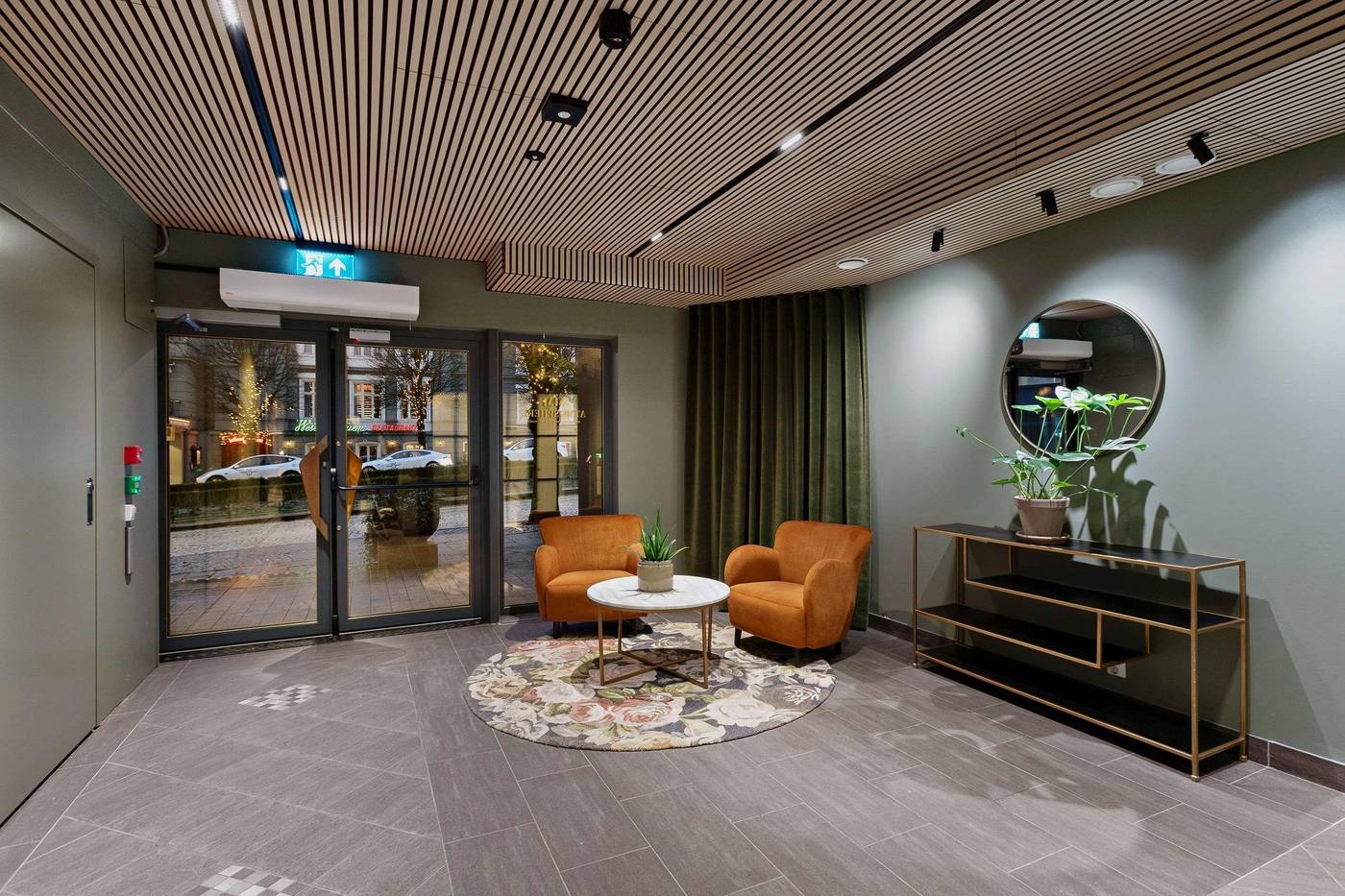 Sure Hotel Studio by Best Western Ole Bull-Norway-Bergen-Lobby-10