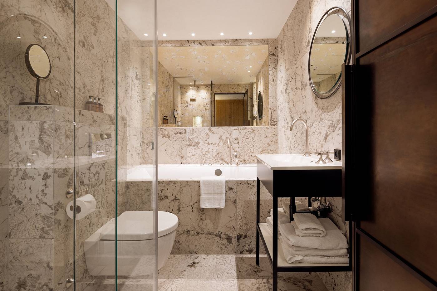 Hypernym-Luxury-Apartments-Room-18