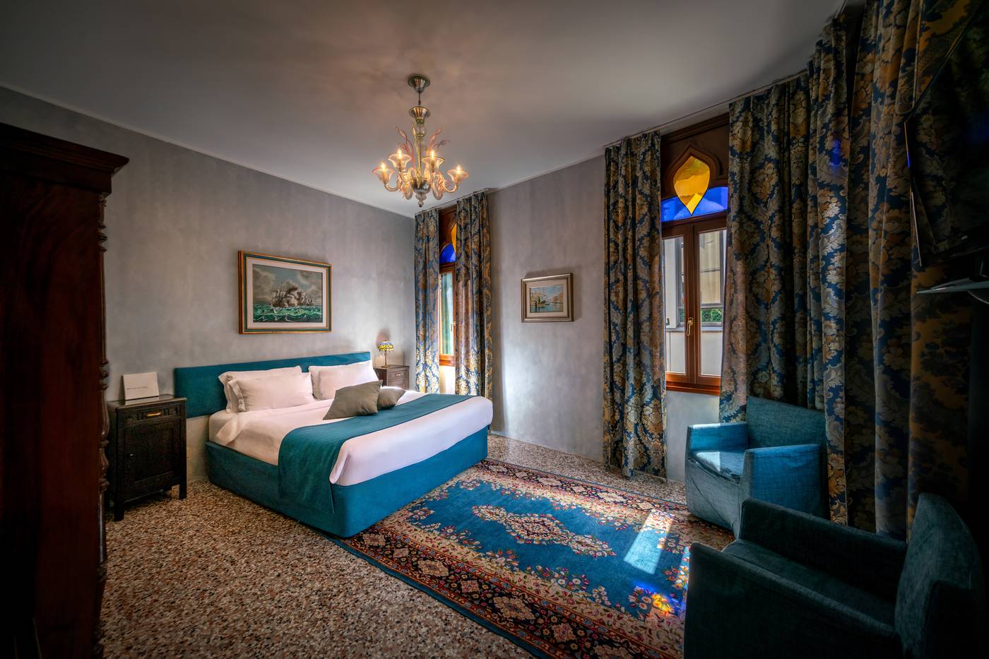 Palazzo-San-Luca-Room-22