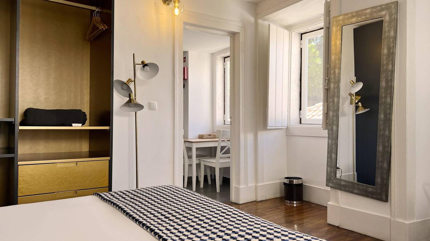 Casa-Do-Jasmim-By-Shiadu-Room-20