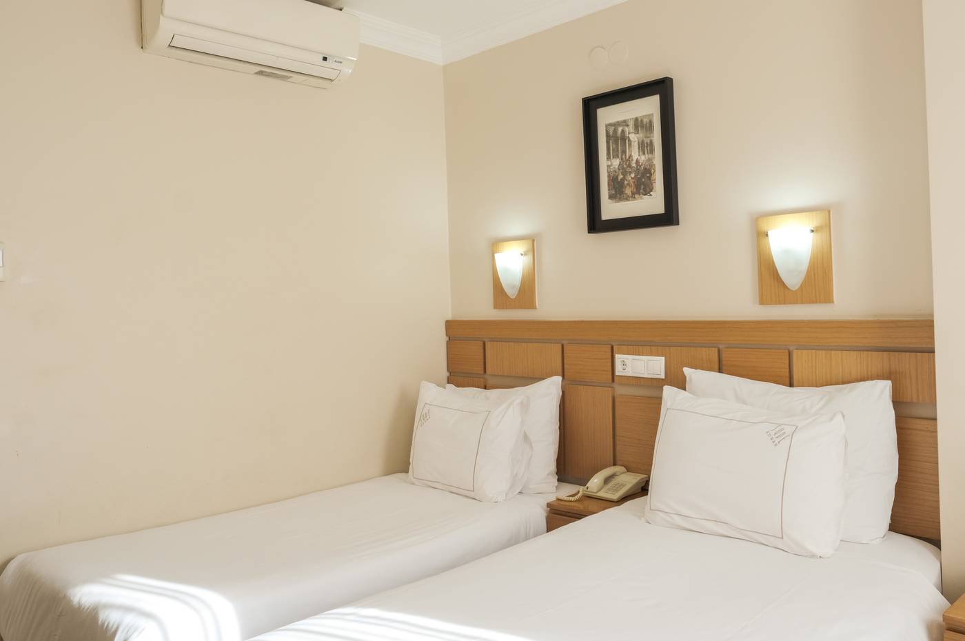 Sude-Konak-Room-42