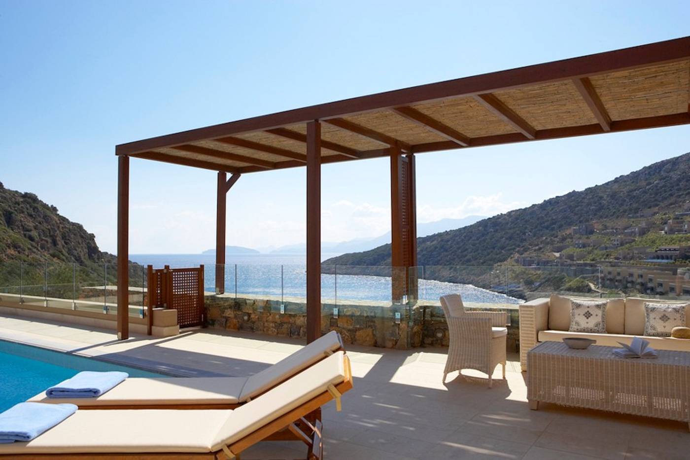 Daios-Cove-Resort---Luxury-Villas-Room-78