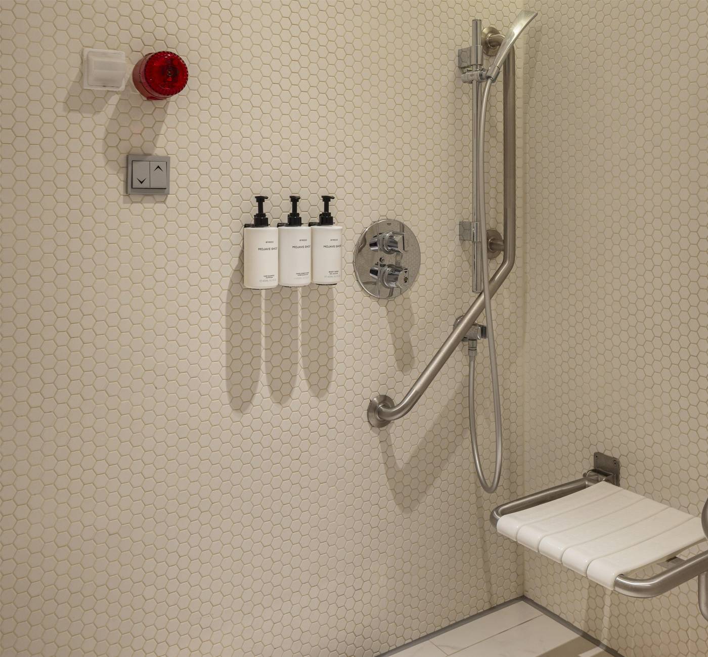 Conrad-Istanbul-Bosphorus-Room-101