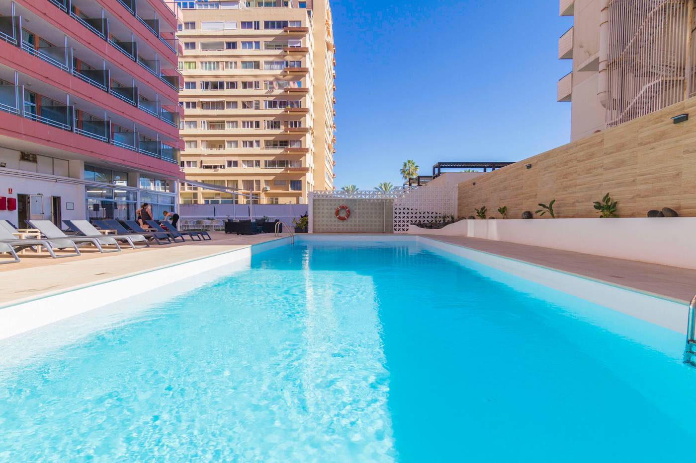 Concordia-Playa-Pool-2