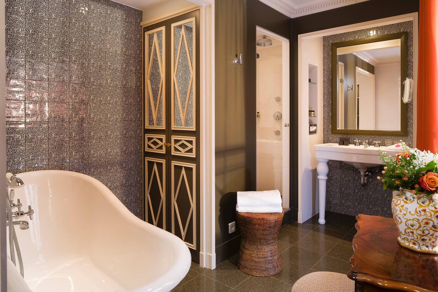 Hotel-Des-Grands-Hommes-Room-19