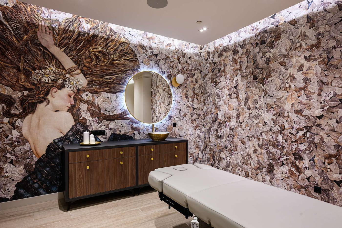 DoubleTree-by-Hilton-Krakow-Hotel---Convention-Cen-General-view-59