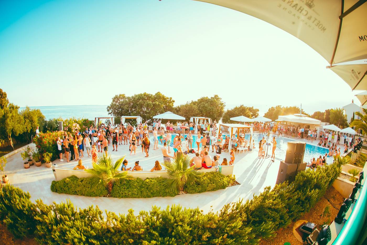 Luna-Island-Hotel-Pool-18