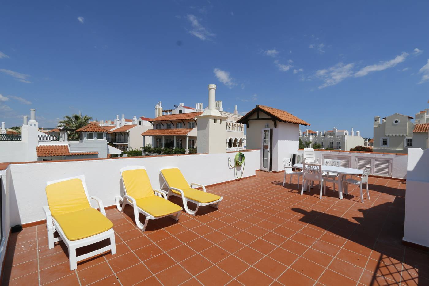 Apartments-Old-Village-Room-76