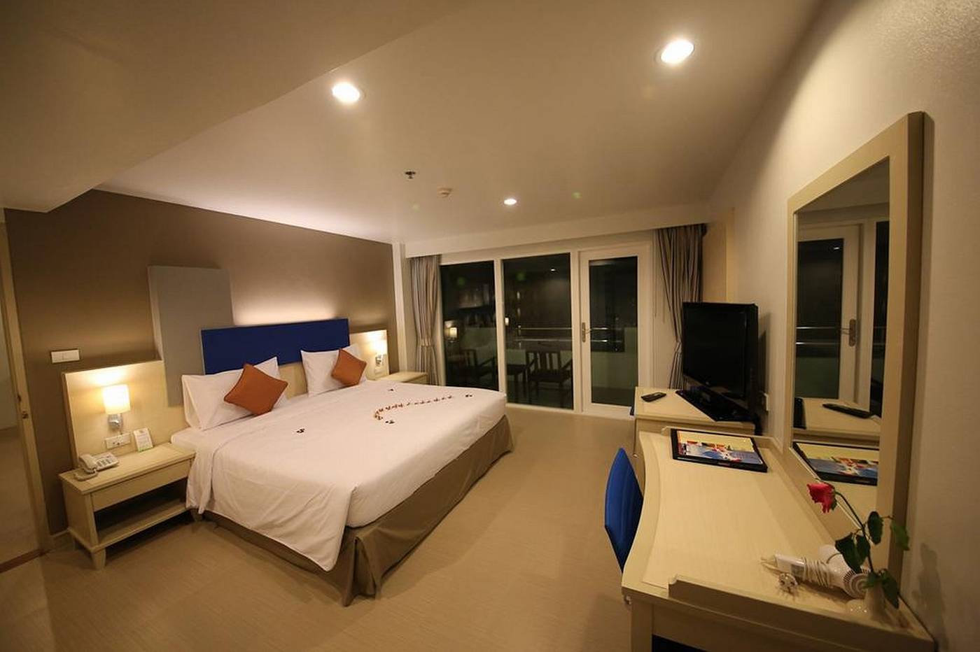 Sunshine Vista-Thailand-PATTAYA-Room-4