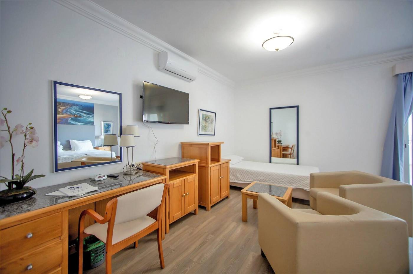 Hotel-Maritur---Adult-Only-Room-29