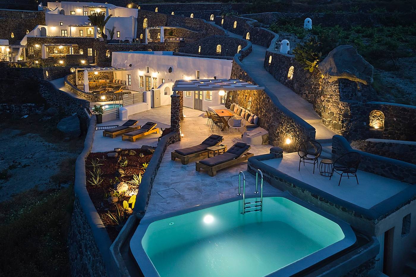 El-Verano-Collection-Santorini-General-view-12