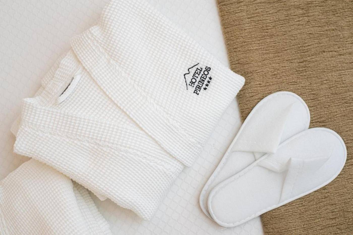 Pirineos-Pelegri-Room-21