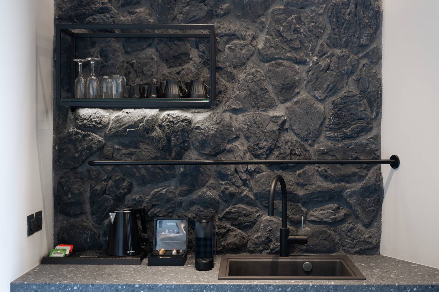 Apikia-Santorini-Room-67