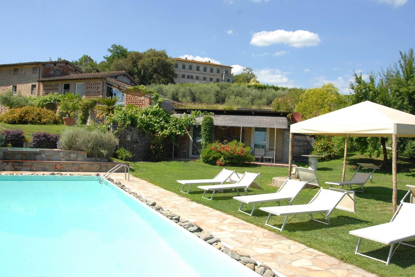 Relais-Del-Lago-Pool-28