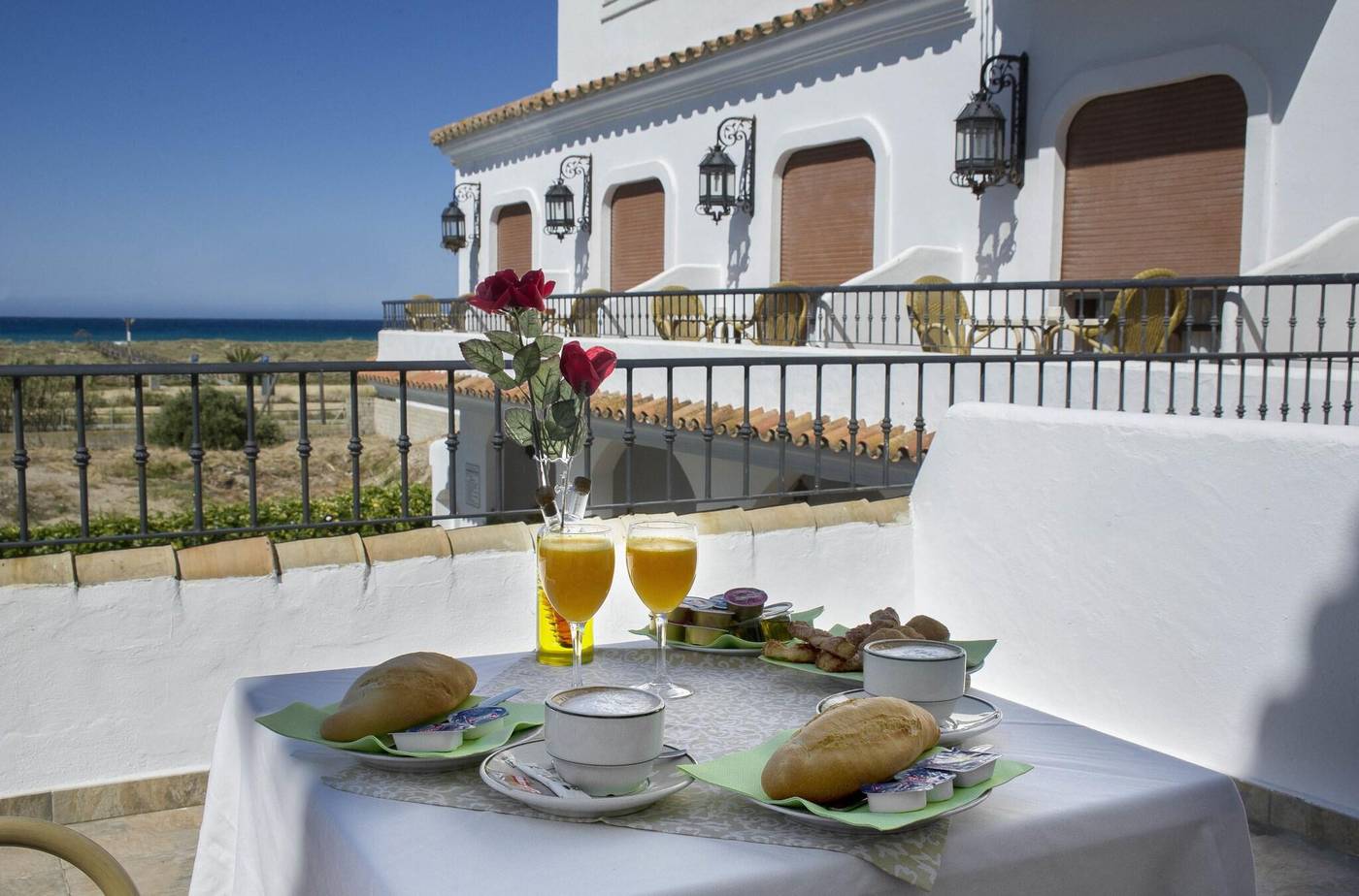 Hotel-Pozo-Del-Duque-General-view-23