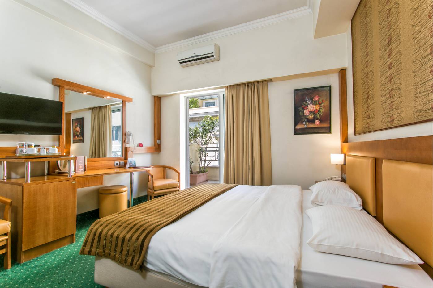 Athens-Cypria-Room-26