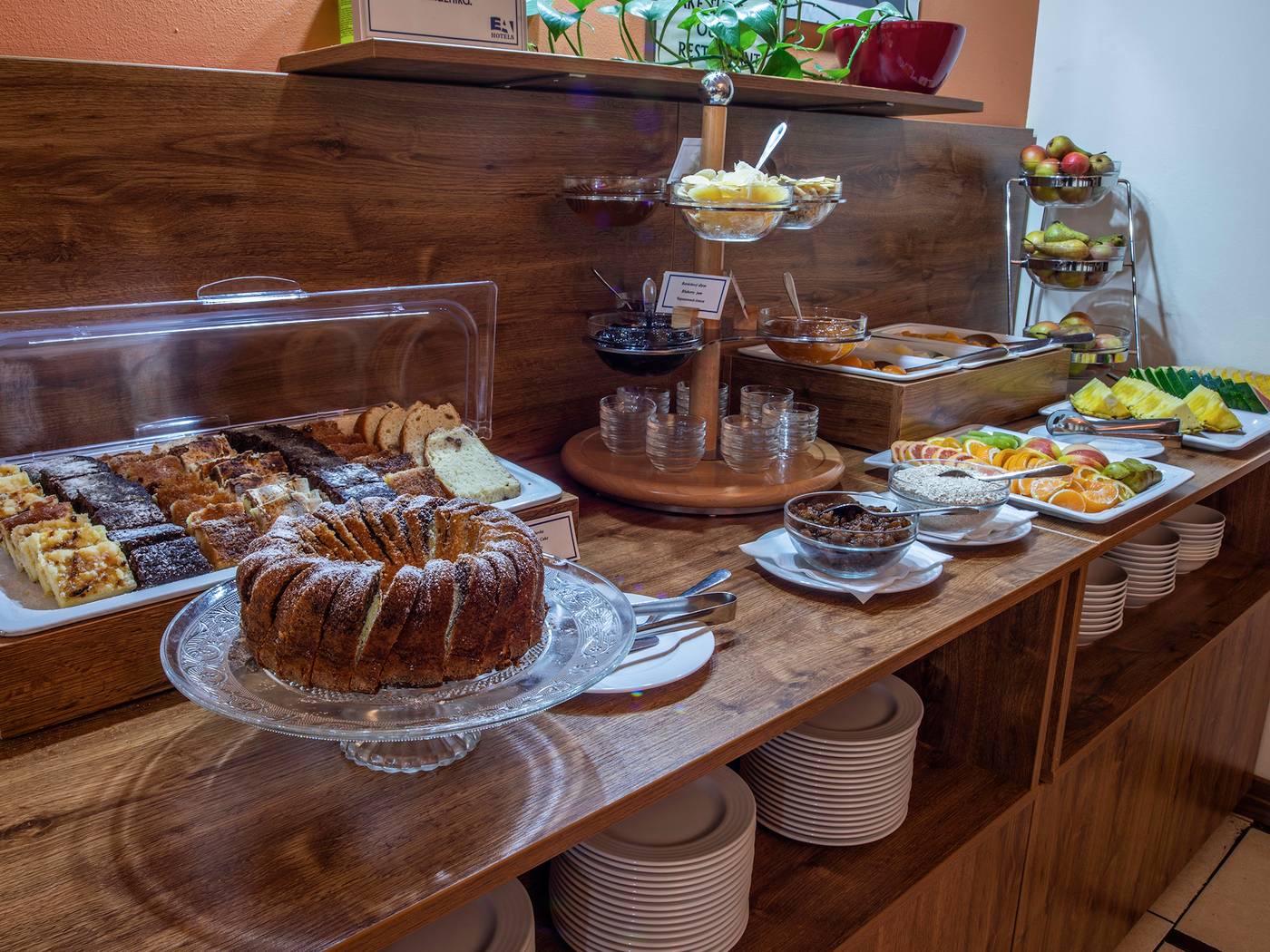 EA-Hotel-Sonata-Restaurant-26